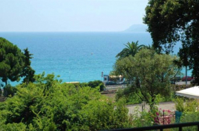 Appartement moderne à Cannes avec vue sur mer et montagne - 85 m²